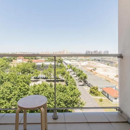 Metrocity One Bedroom - A/c & Swimming Pool Apartman *