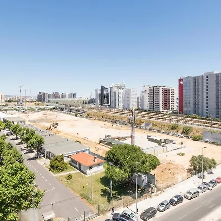 Metrocity One Bedroom - A/c & Swimming Pool Apartman