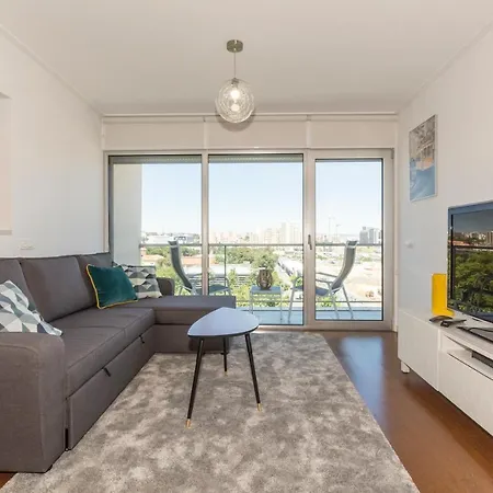 Metrocity One Bedroom - A/c & Swimming Pool Διαμέρισμα